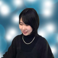 弥那奈（アマネナナ）先生画像