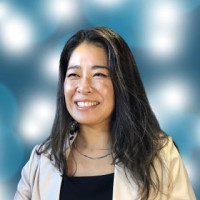 愛乃瑛（アイノアキラ）先生画像