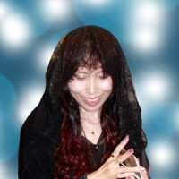 桃園ポエ（モモゾノポエ）先生画像