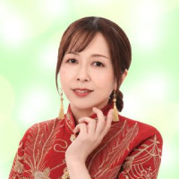 雪凪しおり（ユキナギシオリ）先生画像