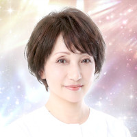 静鏡（しずか）先生画像
