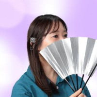 麻生毬惠（アソウマリエ）先生画像