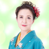 真巳華（マミカ）先生画像