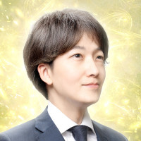 叶弥（ともや）先生画像