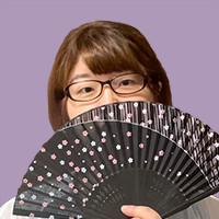 山田かな先生画像