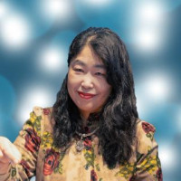 如月雪華（キサラギセッカ）先生画像