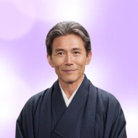 成（セイ）先生画像